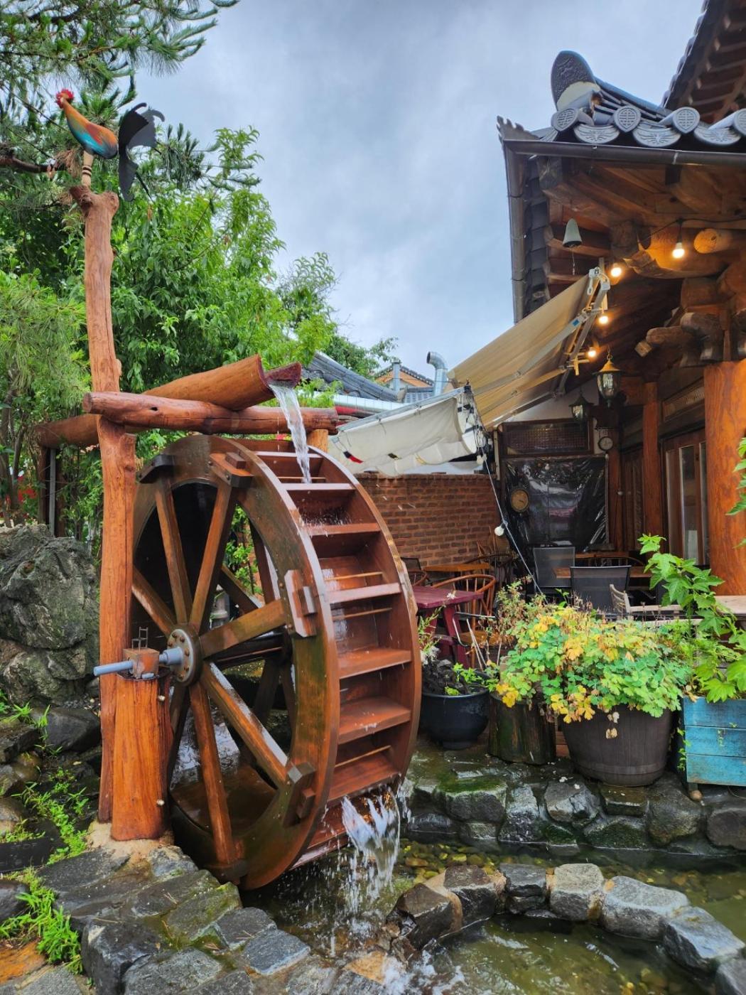 Beautiful House Hotel Jeonju Exterior photo