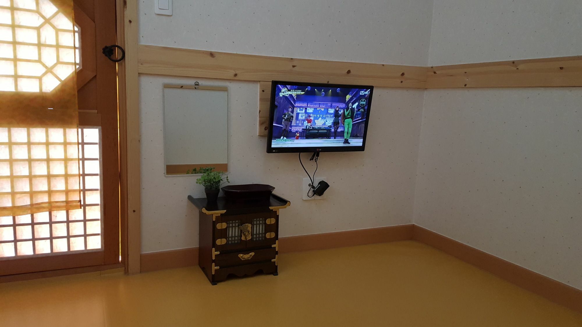Beautiful House Hotel Jeonju Exterior photo