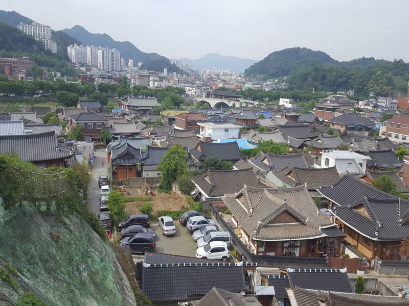 Beautiful House Hotel Jeonju Exterior photo
